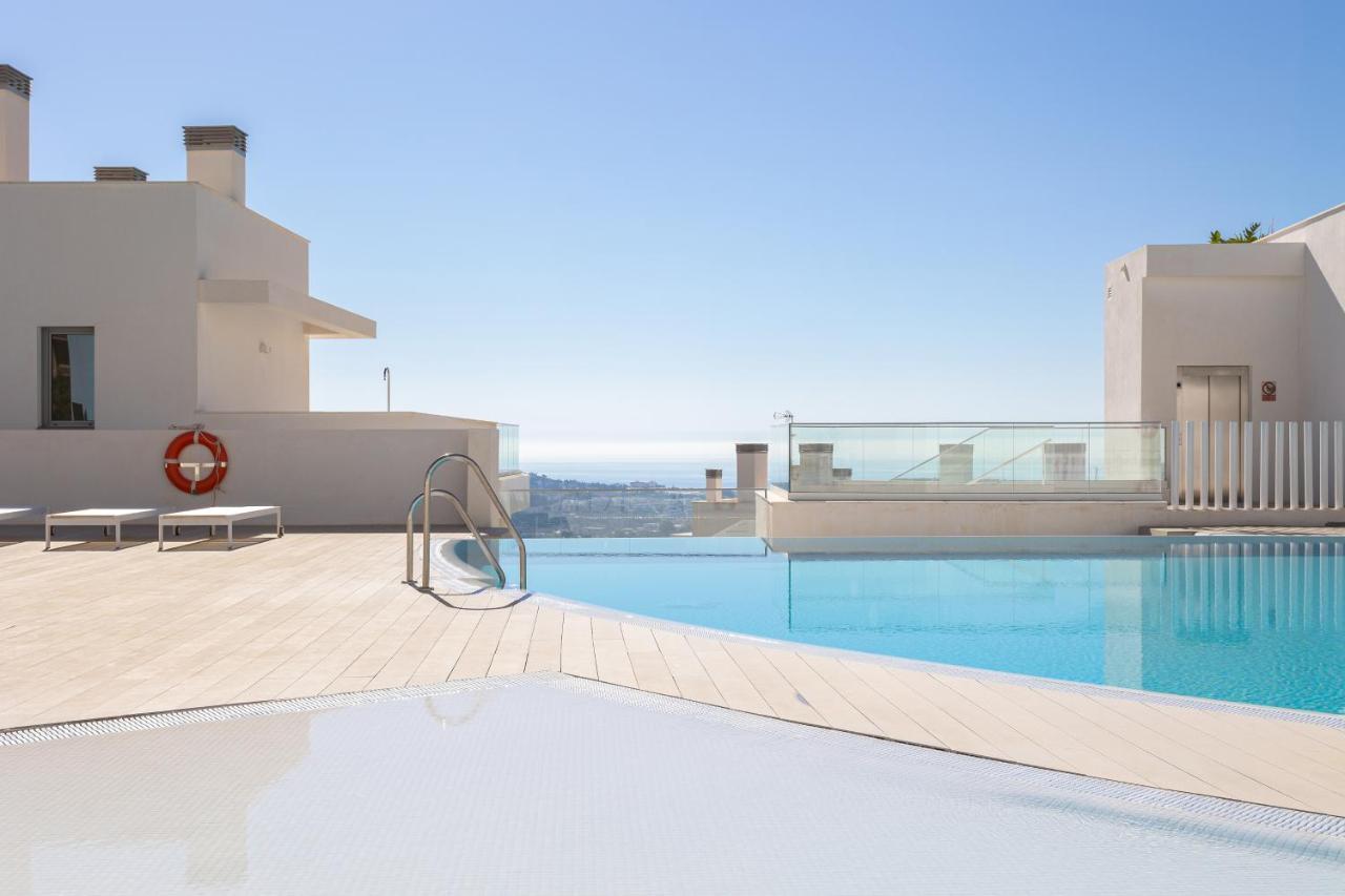 Luxury Penthouse Large Terrace Or79 By Aora
