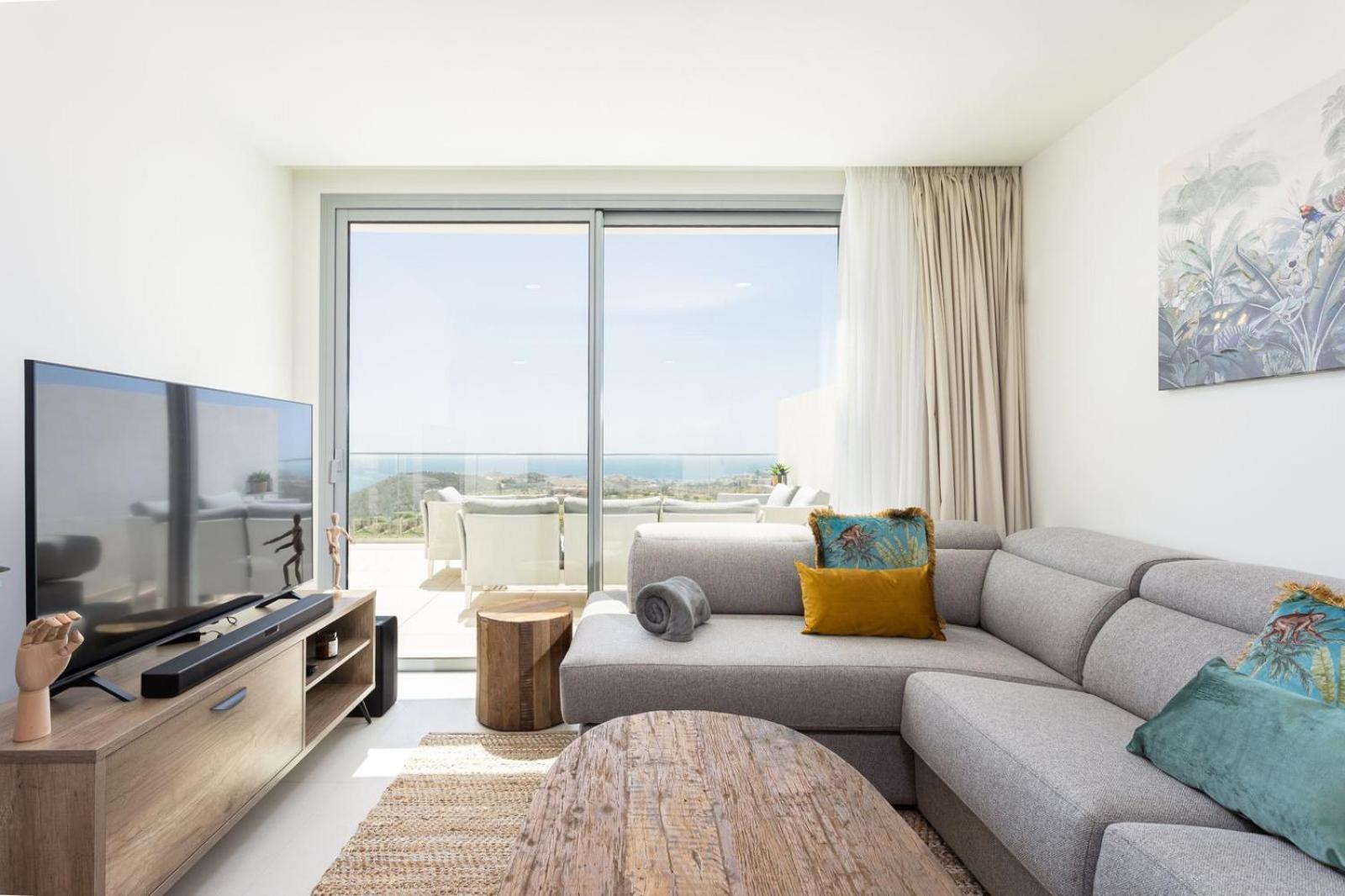 Luxury Penthouse Large Terrace Or79 By Aora *